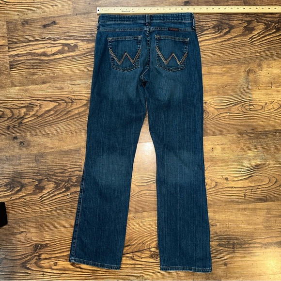 Wrangler Q-Baby Jeans Women's 7/8 X32 Dark Blue Bootcut Size 7 - Picture 3 of 6
